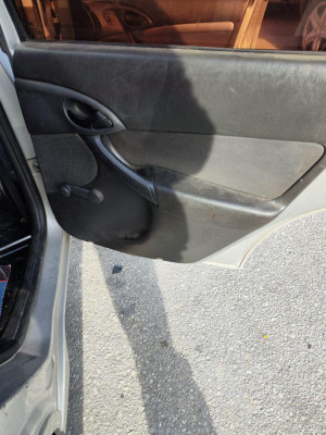 ELEVALUNAS TRASERO DERECHO