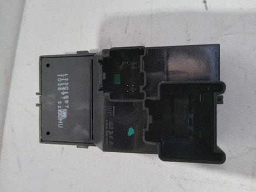  MANDO ELEVALUNAS DELANTERO DERECHO OPEL INSIGNIA BERLINA 