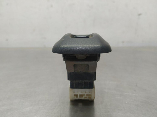 MANDO ELEVALUNAS TRASERO IZQUIERDO Nissan PICKUP (D22) 