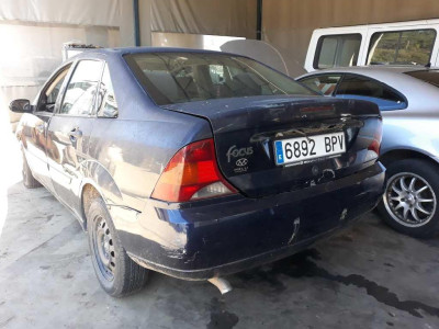 FORD FOCUS BERLINA (CAK)