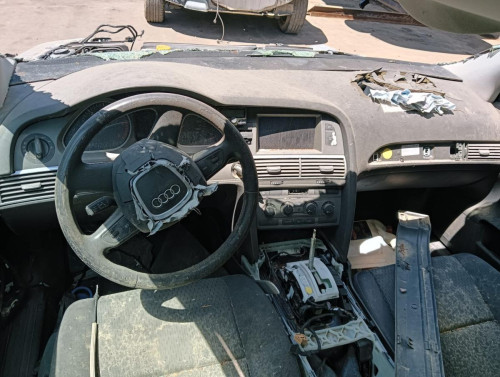 AUDI A6 BERLINA (4F2) — vehículo donante para recambios 