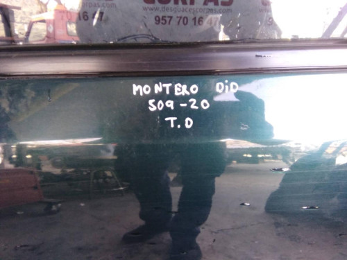 PUERTA TRASERA DERECHA MITSUBISHI MONTERO (V60/V70) 