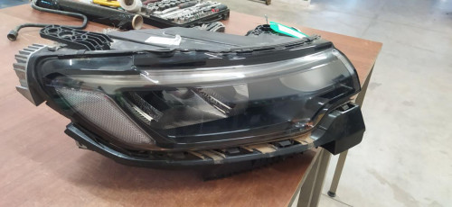 FARO DERECHO JEEP COMPASS (M7) 