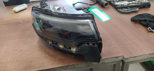 FARO DERECHO JEEP COMPASS (M7) 