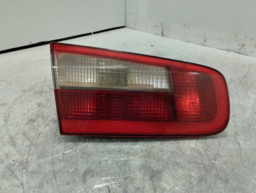  PILOTO TRASERO IZQUIERDO INTERIOR RENAULT LAGUNA II (BG0) 