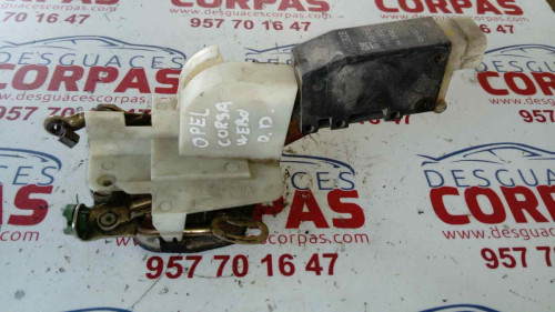  CERRADURA PUERTA DELANTERA DERECHA 