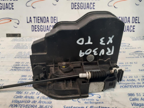  CERRADURA PUERTA TRASERA DERECHA 