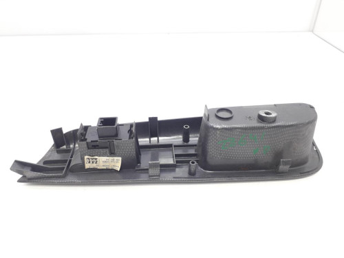  MANDO ELEVALUNAS DELANTERO DERECHO, TOYOTA, COROLLA (E12) 