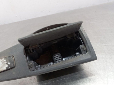 MANDO ELEVALUNAS DELANTERO DERECHO, FIAT, CROMA (194)