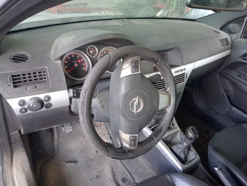 OPEL ASTRA H GTC — Donor Vehicle for Used Parts 