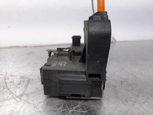 CERRADURA PUERTA DELANTERA DERECHA Opel MERIVA 