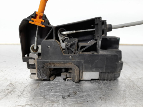 CERRADURA PUERTA DELANTERA DERECHA Opel MERIVA 
