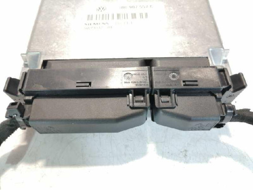  CENTRALITA MOTOR UCE VOLKSWAGEN PASSAT BERLINA (3B2) 