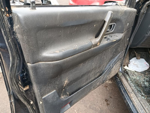 MITSUBISHI GALLOPER (HYUNDAI)(02.1998) — автомобиль-донор на запчасти 