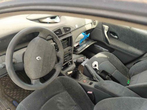  RENAULT LAGUNA II (BG0) 