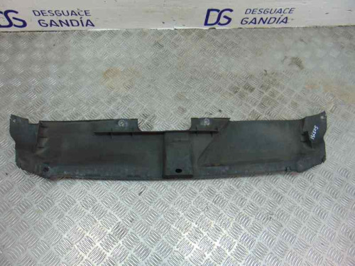 REJILLA DELANTERA de segunda mano