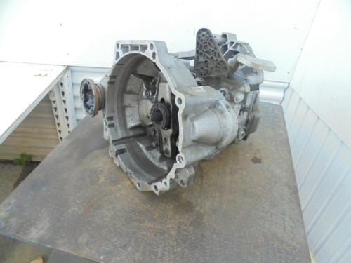 CAJA CAMBIOS Skoda KAMIQ (NW4) 