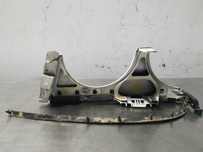 MOLDURA BAJO FARO DERECHO, MERCEDES-BENZ, CLASE E (BM 210) BERLINA