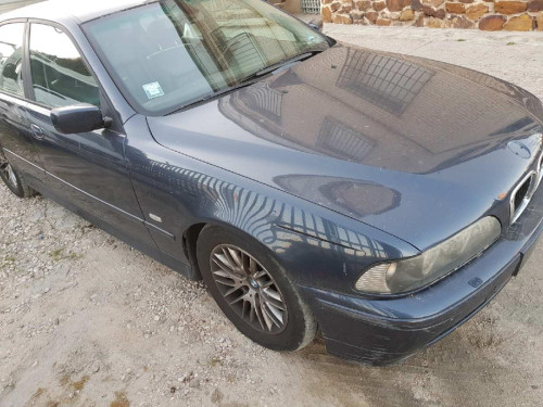 BMW SERIE 5 BERLINA (E39) — автомобиль-донор на запчасти 