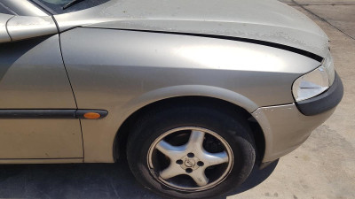 ALETA DELANTERA DERECHA Opel Vectra B Berlina (1995->)