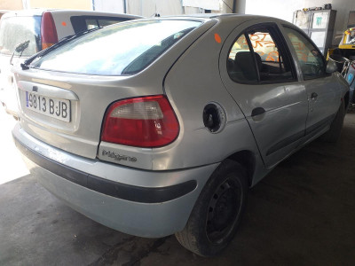 RENAULT MEGANE I FASE 2 BERLINA (BA0)