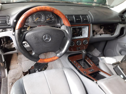MERCEDES-BENZ CLASE ML (BM 163) — автомобиль-донор на запчасти 