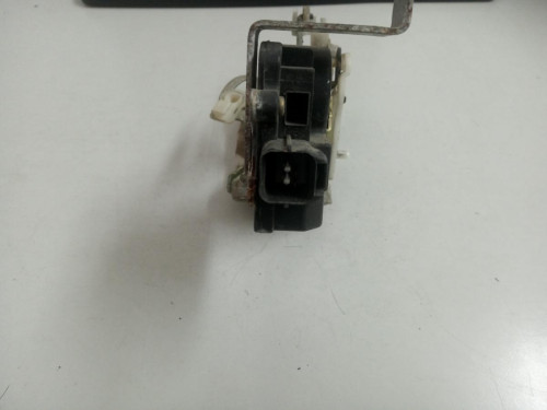 CERRADURA PUERTA TRASERA DERECHA Mitsubishi GALANT BERLINA (EA0) 