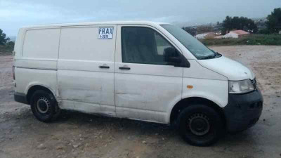 VOLKSWAGEN T5 TRANSPORTER FURGÓN/COMBI (7H)
