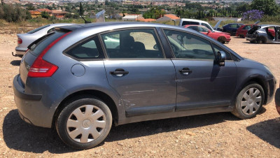 CITROEN C4 BERLINA