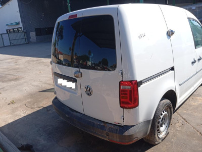 VOLKSWAGEN CADDY PROFESIONAL (SA)(03.2015)