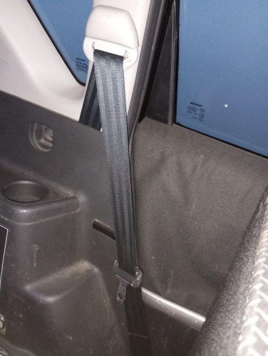 CINTURON SEGURIDAD TRASERO IZQUIERDO TOYOTA COROLLA VERSO (R1) 