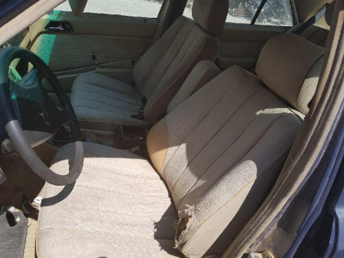MERCEDES-BENZ CLASE 124 (BM 124) BERLINA — vehículo donante para recambios 