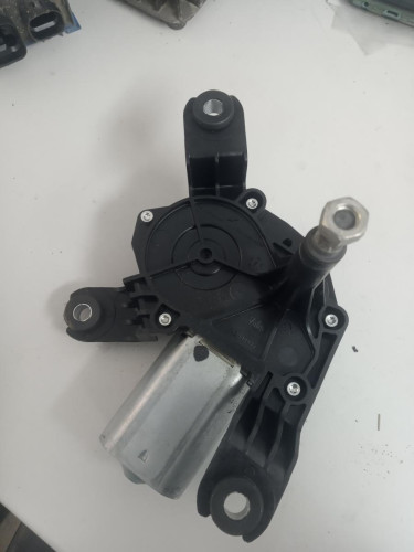 MOTOR LIMPIA TRASERO Opel CORSA D 