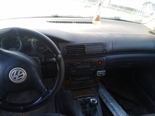 VOLKSWAGEN PASSAT BERLINA (3B3) — Donor Vehicle for Used Parts 