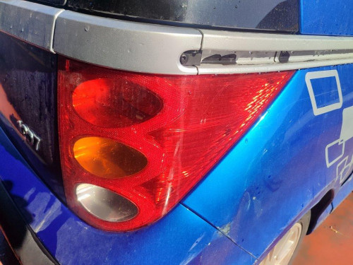 PEUGEOT 1007 