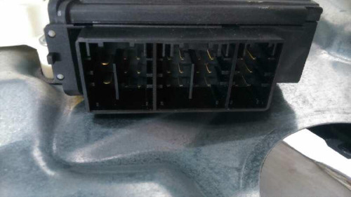  ELEVALUNAS DELANTERO DERECHO SEAT IBIZA (6L1) 