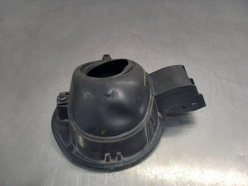  TAPA EXTERIOR COMBUSTIBLE PEUGEOT BIPPER TEPEE 