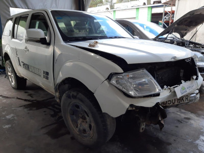 NISSAN PATHFINDER (R51)