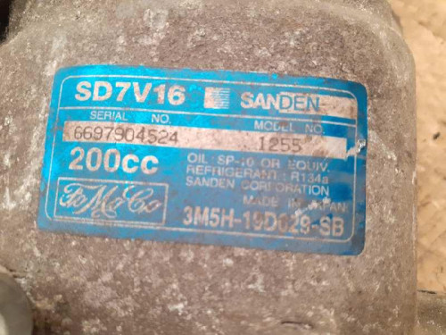  COMPRESOR AIRE ACONDICIONADO 