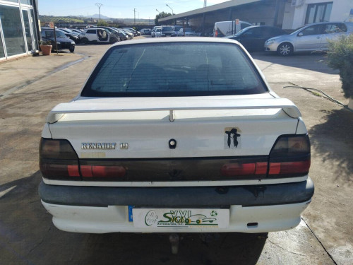  Renault R 19 Berl. con portón (B/C53)(1988->) SIN IDENTIFICAR 