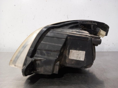 FARO DERECHO, SKODA, ROOMSTER (5J7)