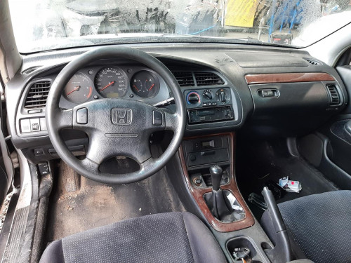  HONDA ACCORD BERLINA (CG7-9/CH1-7) 