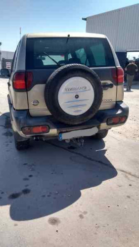 NISSAN TERRANO II (R20) — vehículo donante para recambios 