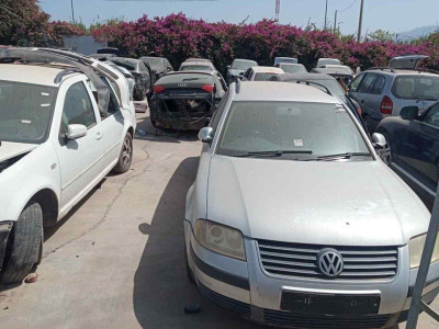 VOLKSWAGEN PASSAT VARIANT (3B6)