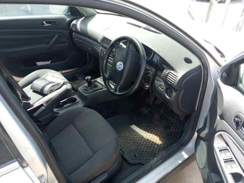 VOLKSWAGEN PASSAT VARIANT (3B6) 