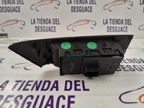  MANDO ELEVALUNAS DELANTERO IZQUIERDO 