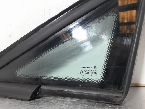 LUNA CUSTODIA DELANTERA IZQUIERDA SEAT IBIZA BERLINA (6J5) 