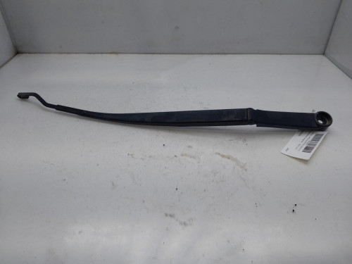  BRAZO LIMPIA DELANTERO DERECHO KIA SPORTAGE (SL) 