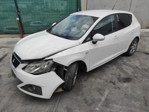 SEAT IBIZA BERLINA (6J5) — vehículo donante para recambios 