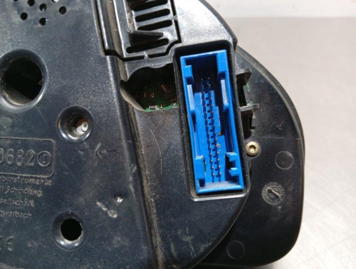  CUADRO INSTRUMENTOS VOLKSWAGEN PASSAT BERLINA (3B3) 
